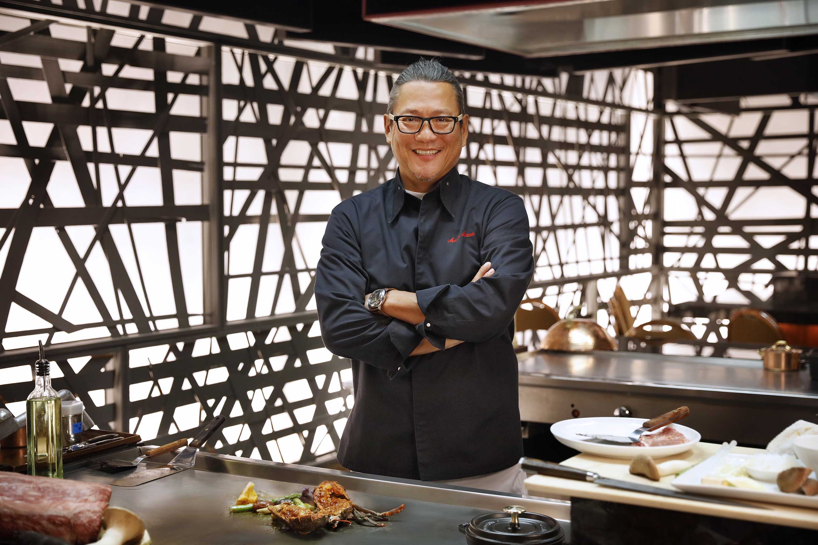 chef-morimoto-at-the-teppan-tables-5-hr