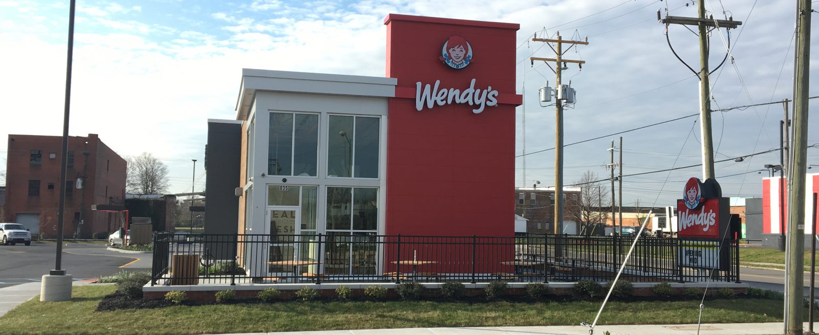 Mrm Franchise Feed Mcdonalds Environmental Efforts And Wendys Smart 55 Design Debuts Mrm Franchise Feed Mcdonalds Environmental Efforts And Wendys Smart 55 Design Debuts